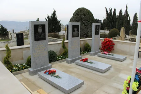 Səbaildə şəhidlərin xatirə lövhəsinin açılışı olub