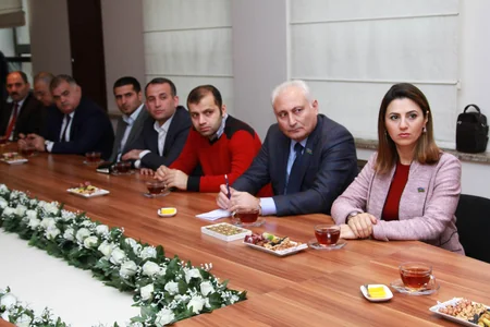 İctimaiyyət nümayəndələri Memarlıq və İnşaat Universitetində imtahan prosesini izləyib