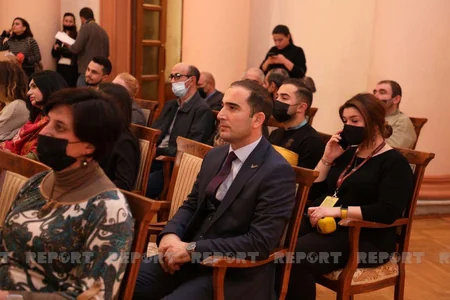 Can Laçın adlı fərdi sərgi keçirilib
