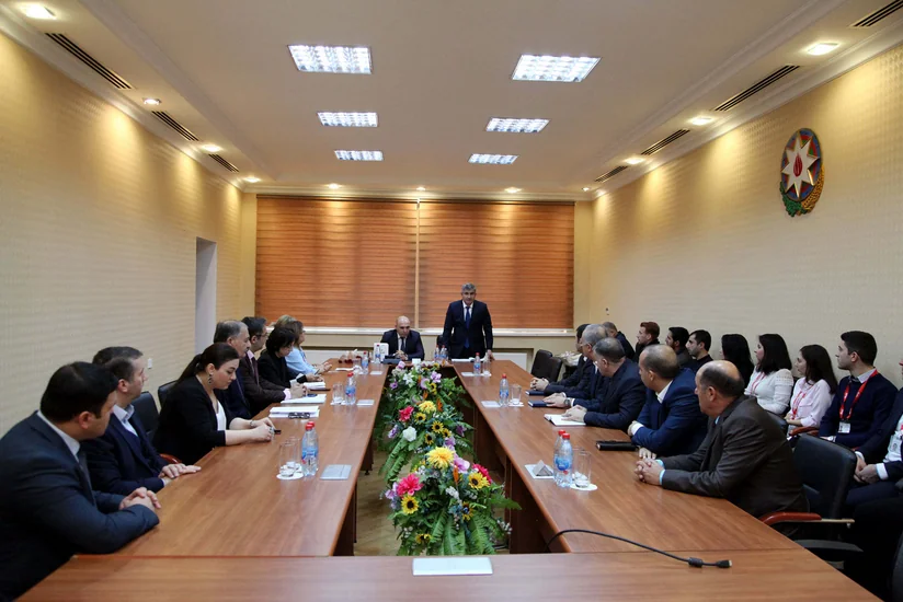 “Azəriqaz”ın 12 əməkdaşı Yeni Azərbaycan Partiyasına qəbul olunub