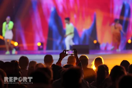 Bakı-2019 XV Avropa Gənclər Yay Olimpiya Festivalının bağlanış mərasimi keçirilib - CANLI YAYIM - FOTOREPORTAJ