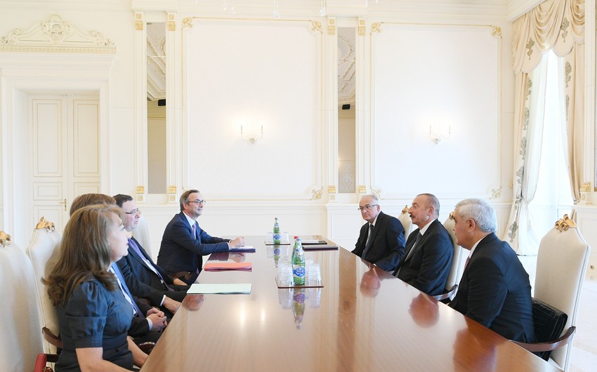 Prezident İlham Əliyev TOTAL şirkətinin baş icraçı direktorunu qəbul edib