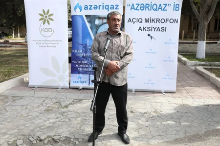 “Azəriqaz” Samux sahibkarlarının problemlərini dinləyib