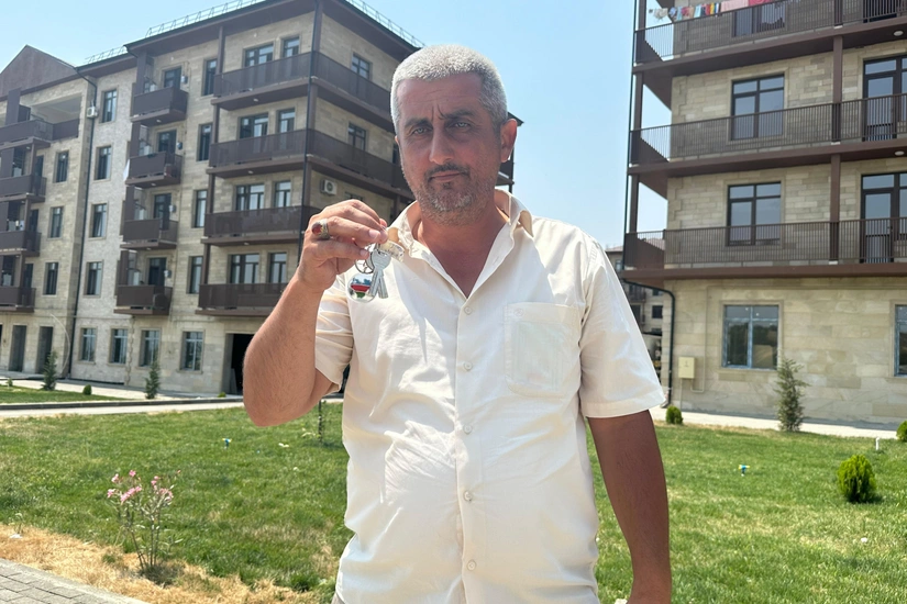 Növbəti köç karvanı Cəbrayıl şəhərinə çatıb, açarlar təqdim olunub - YENİLƏNİB