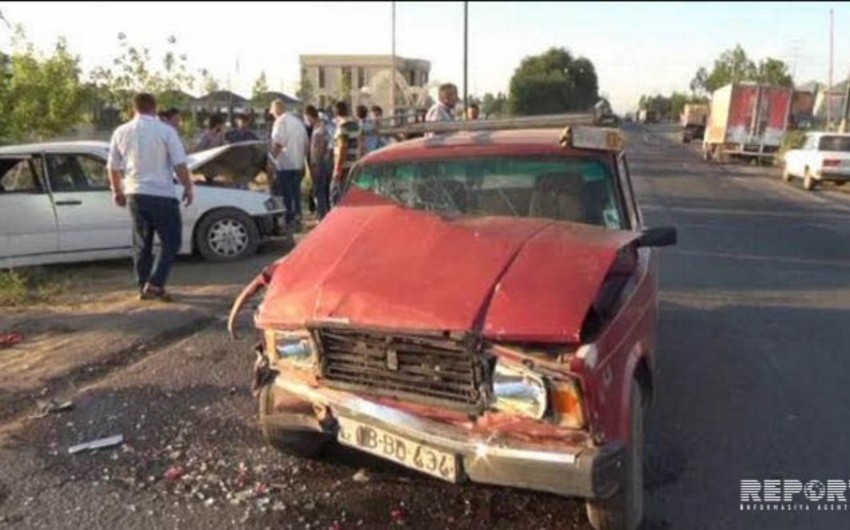 Cəlilabadda yol qəzasında 5 nəfər xəsarət alıb - FOTO
