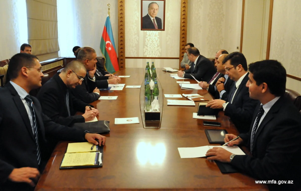 Nazir Elmar Məmmədyarov İsraillin müdafiə naziri ilə görüşüb