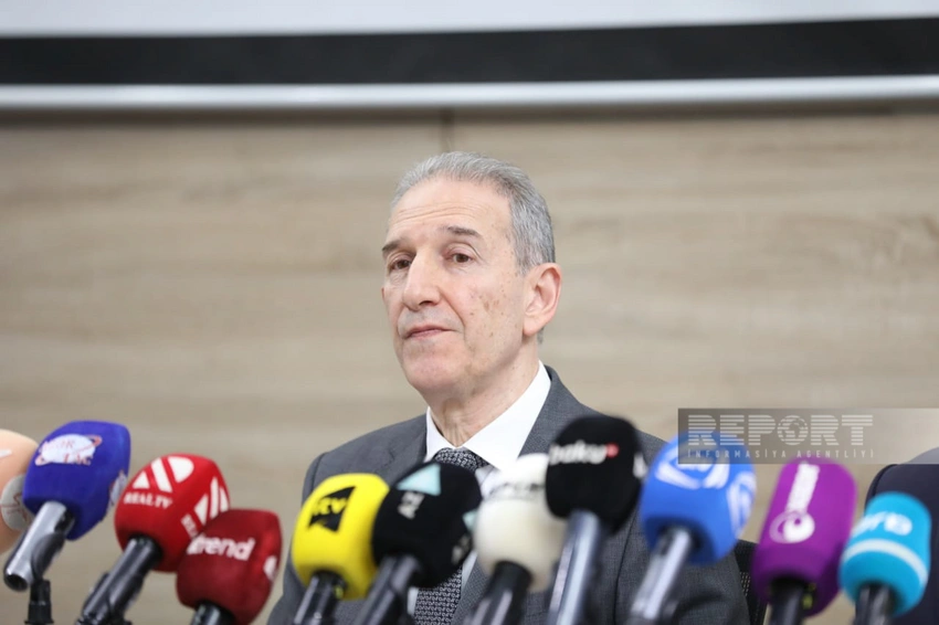 Rasim Səttarzadə: Son illər Xəzər dənizində su səviyyəsinin azalması daha uzun müddət çəkir