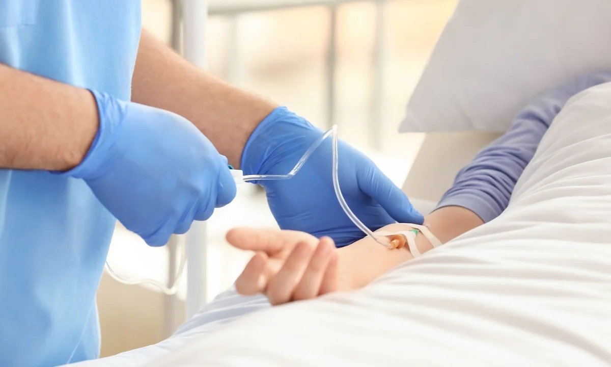 Bakıda gənc qız yol-nəqliyyat hadisəsində xəsarət alıb