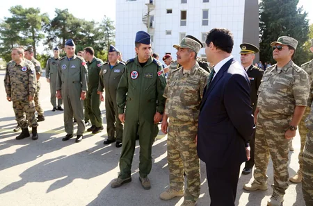 Azerbaijani Defence Minister attends TurAz Qartalı-2017 exercises opening ceremony