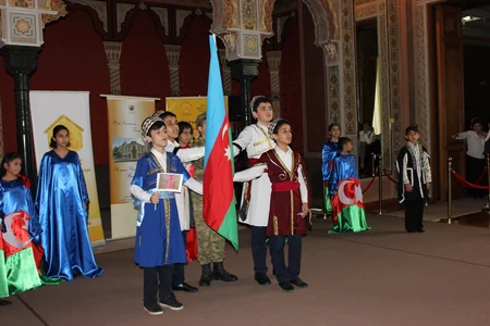 Состоялось мероприятие по случаю 100-летия государственного флага Азербайджана