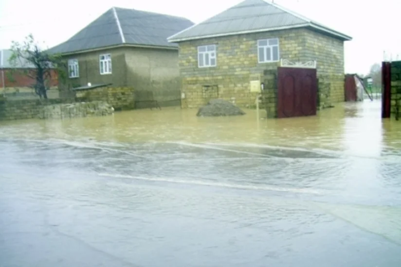 İcra hakimiyyəti başçısının müavini: Masallıda daşqınla bağlı bütün qüvvələrimizi səfərbər etmişik