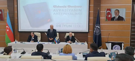 Azərbaycanda nəqliyyat-kommunikasiya və enerji dəhlizləri haqqında kitab təqdim edilib