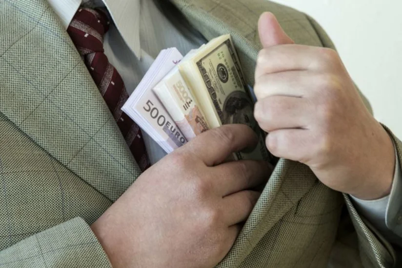 Случаи взяточничества в госучреждениях Грузии увеличились более чем на 50%