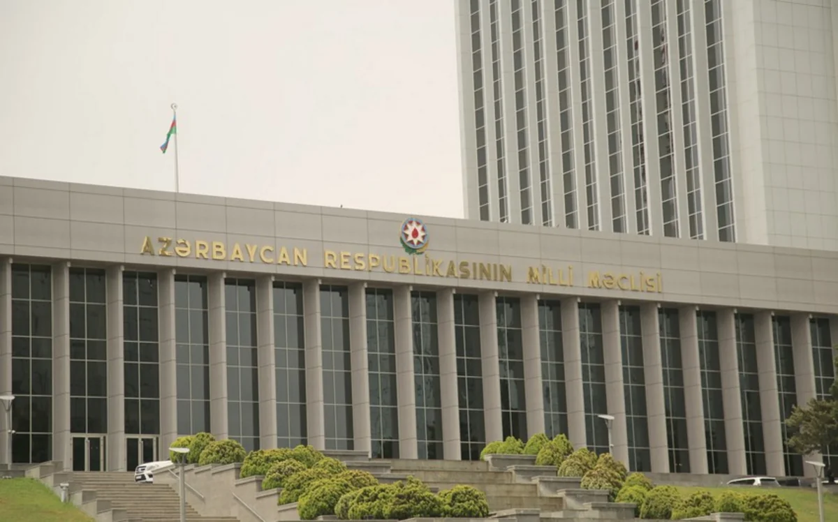 Milli Məclis Aparatında növbəti kadr islahatı aparılıb