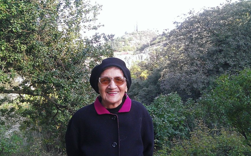 Vəfat etmiş dövlət xadimi ilə vida mərasimi yaşadığı evdə olacaq