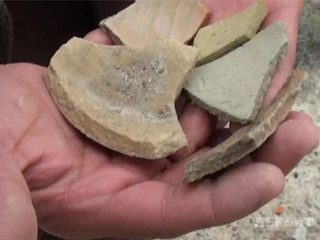 Kürsəngi dağında gümüş pul və qədim əşyalar tapılıb - FOTOREPORTAJ