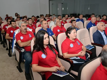 AFFA Lənkəranda çalışan bədən tərbiyəsi müəllimlərinə məşqçi lisenziyası verib