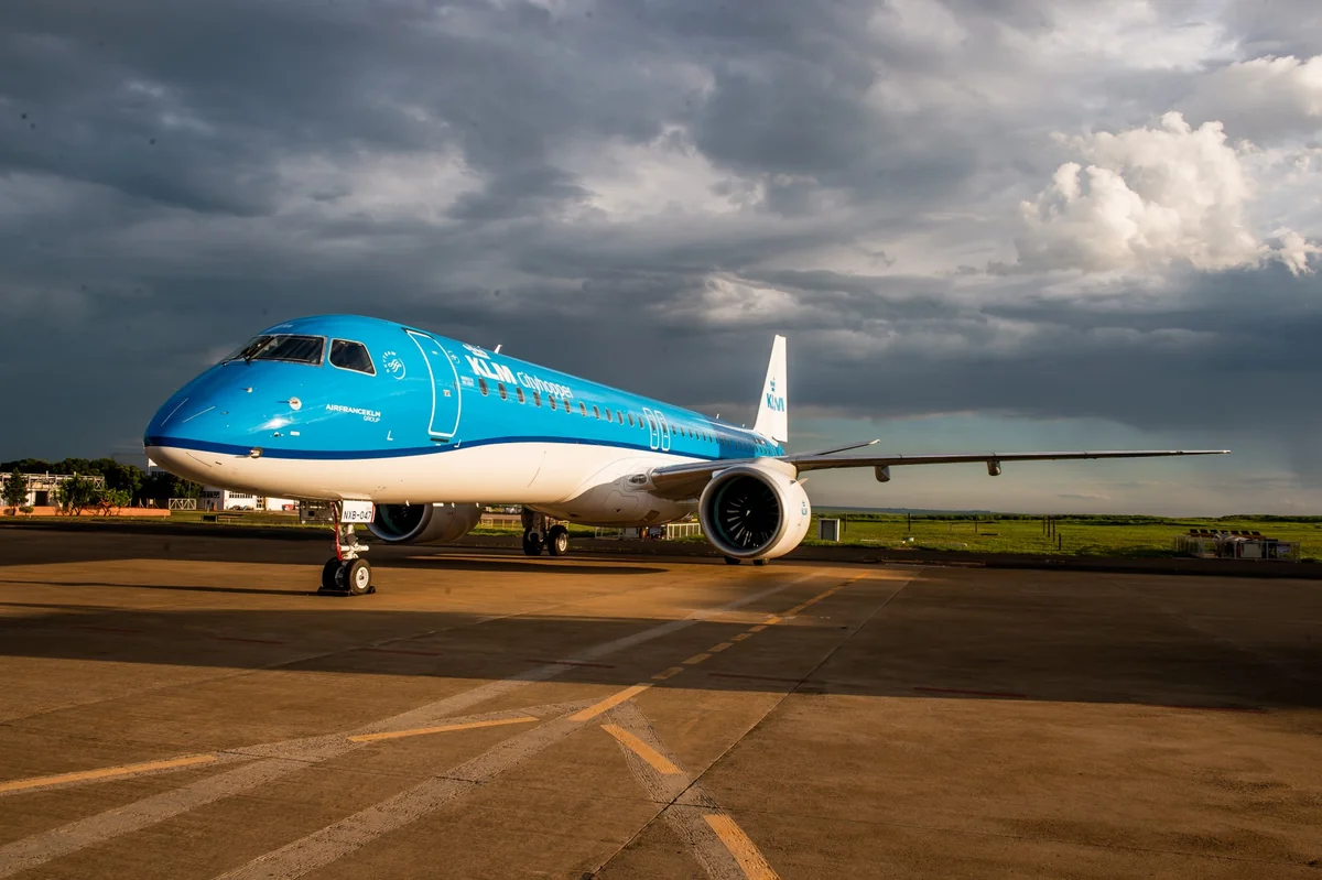 Авиакомпания KLM отменила 56 рейсов на выходных