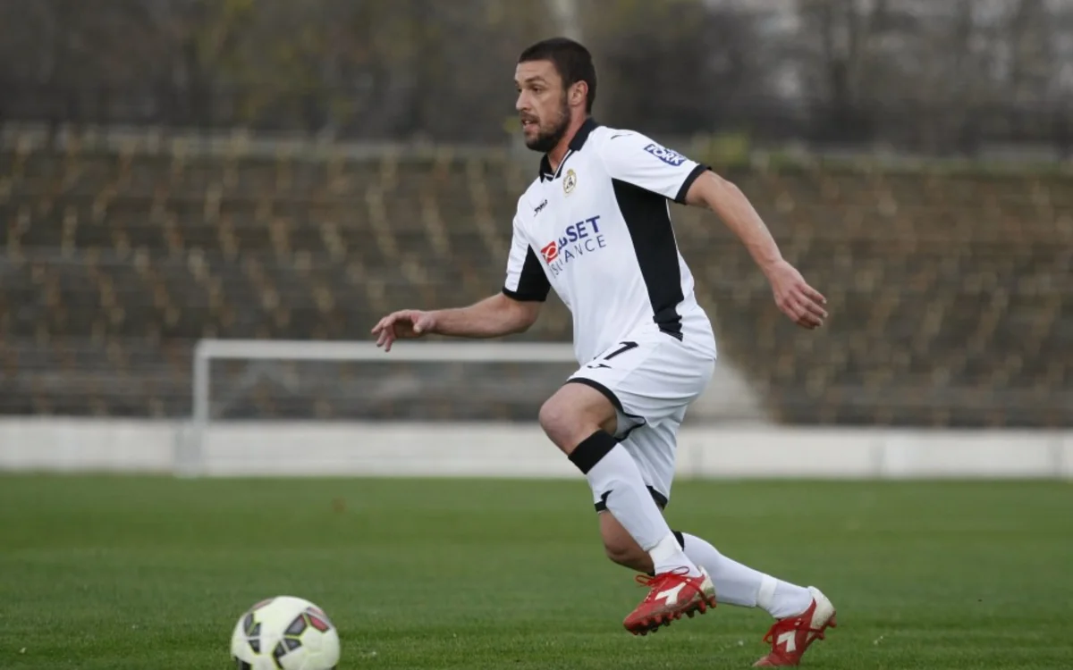 Sabail FC signs 1-year contract with Bulgarian midfielder