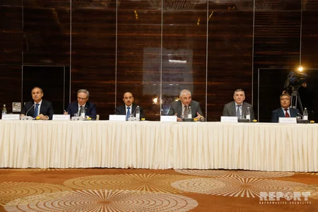 Prezident seçkilərində KİV-in rol və vəzifələrinə həsr edilən seminar-müşavirə keçirilib - YENİLƏNİB