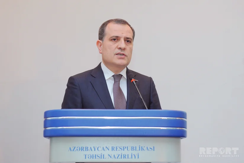 Ceyhun Bayramov: Növbəti tədris ilindən texnoloji sahə üzrə kadrların hazırlanması nəzərdə tutulur