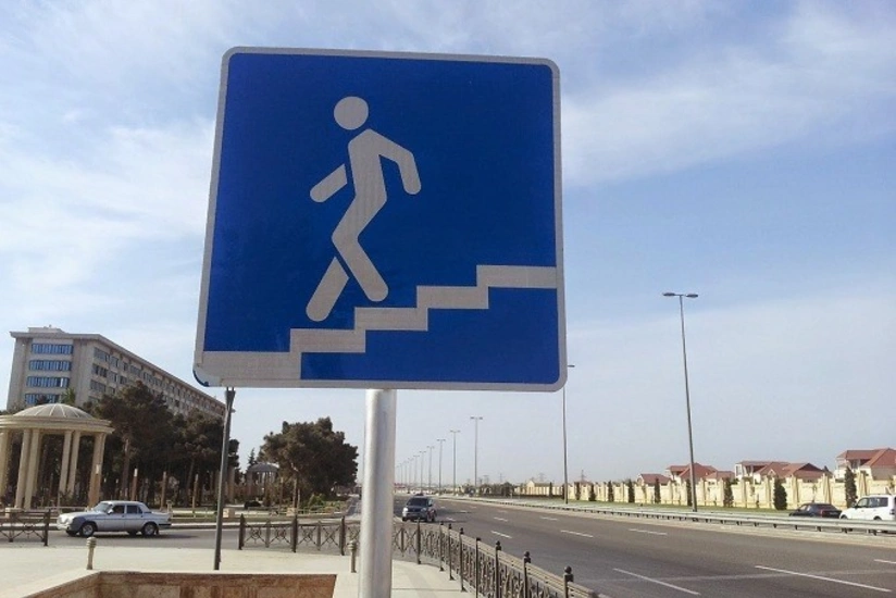 Bu il Bakıda daha 5 piyada keçidi tikiləcək