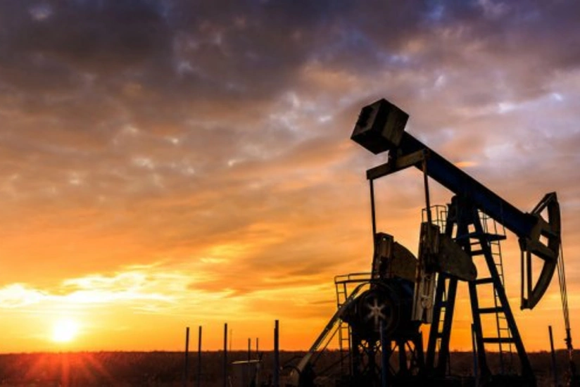 Neftin qiyməti aşağı düşüb