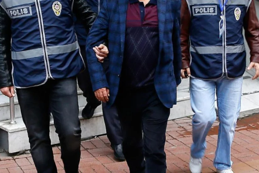 İstanbulun bələdiyyələrində işləmiş 112 nəfər tutulub