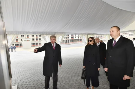 Prezident İlham Əliyev “Bakı Ağ Şəhər”də görülən işlərlə tanış olub - YENİLƏNİB