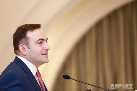 BP-Azerbaijan iqtisadiyyat sahəsində üç kitabı Azərbaycan dilinə tərcümə etdirib