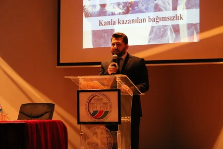 İstanbulda “Qanla qazanılmış müstəqillik: 20 Yanvar Bakı qətliamı” adlı konfrans keçirilib
