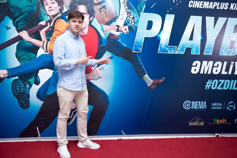 В CinemaPlus прошёл показ фильма Плейбой под прикрытием на азербайджанском языке - ВИДЕО