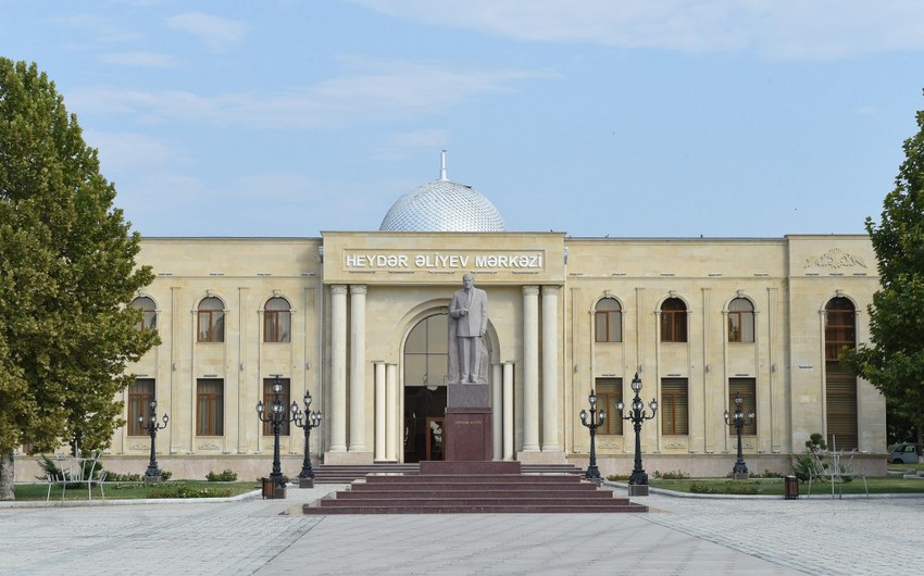 Prezident İlham Əliyev Samux rayonunda səfərdədir