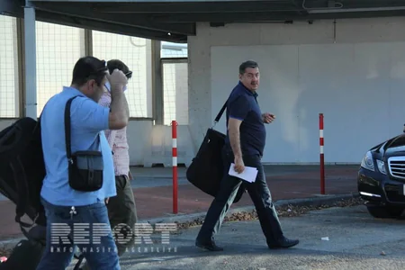 Azərbaycan millisi San Marinoya çatıb - FOTO