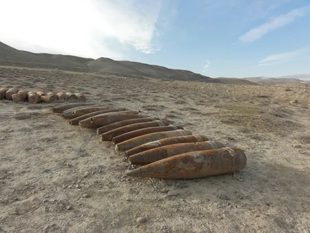 Xızıda 183 ədəd partlamamış hərbi sursat aşkar edilib