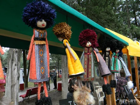 Gürcüstanda şərab festivalı və nəhəng milli şirniyyat - FOTOREPORTAJ