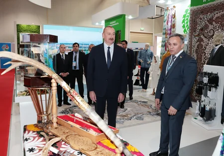Prezident İlham Əliyev SPECA ölkələrinin sərgisinin açılışında iştirak edib - YENİLƏNİB