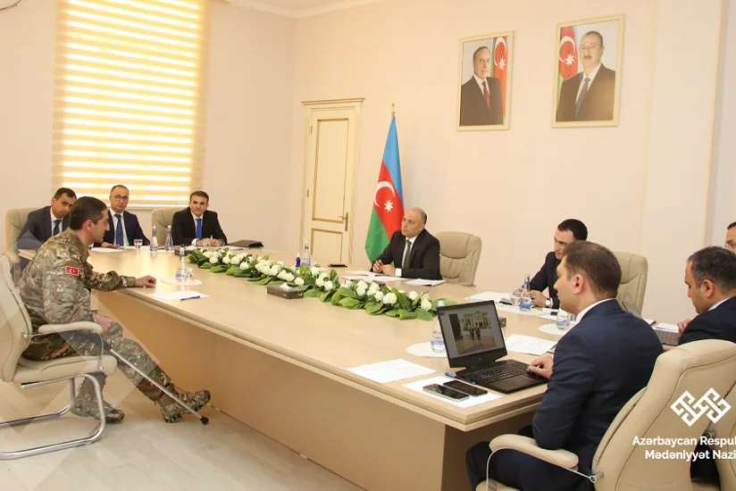 Mədəniyyət naziri Ağdamda vətəndaşları qəbul edib