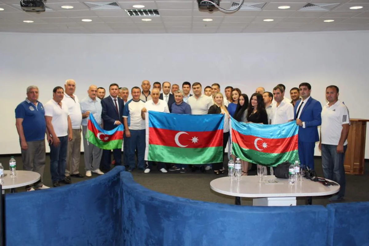 Dneprdə Dünya Azərbaycanlılarının IV Qurultayının qarşıya qoyduğu vəzifələr müzakirə olunub