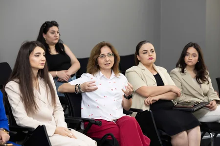 Milli Mətbuatın 150 illik yubileyi münasibətilə media nümayəndələri üçün “Sosial Jurnalistika” təlimi keçirilib