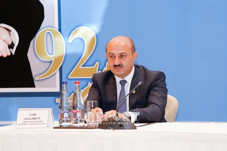 Mərhum professorun Heydər Əliyev-milli ləyaqət ölçüsü kitabının təqdimatı keçirilib - FOTOLAR