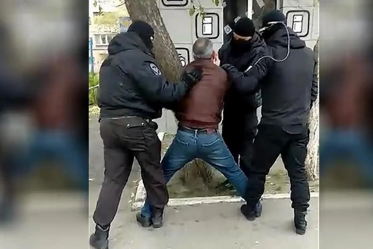 İnterpol axtarışda olan Azərbaycan vətəndaşını saxlayıb