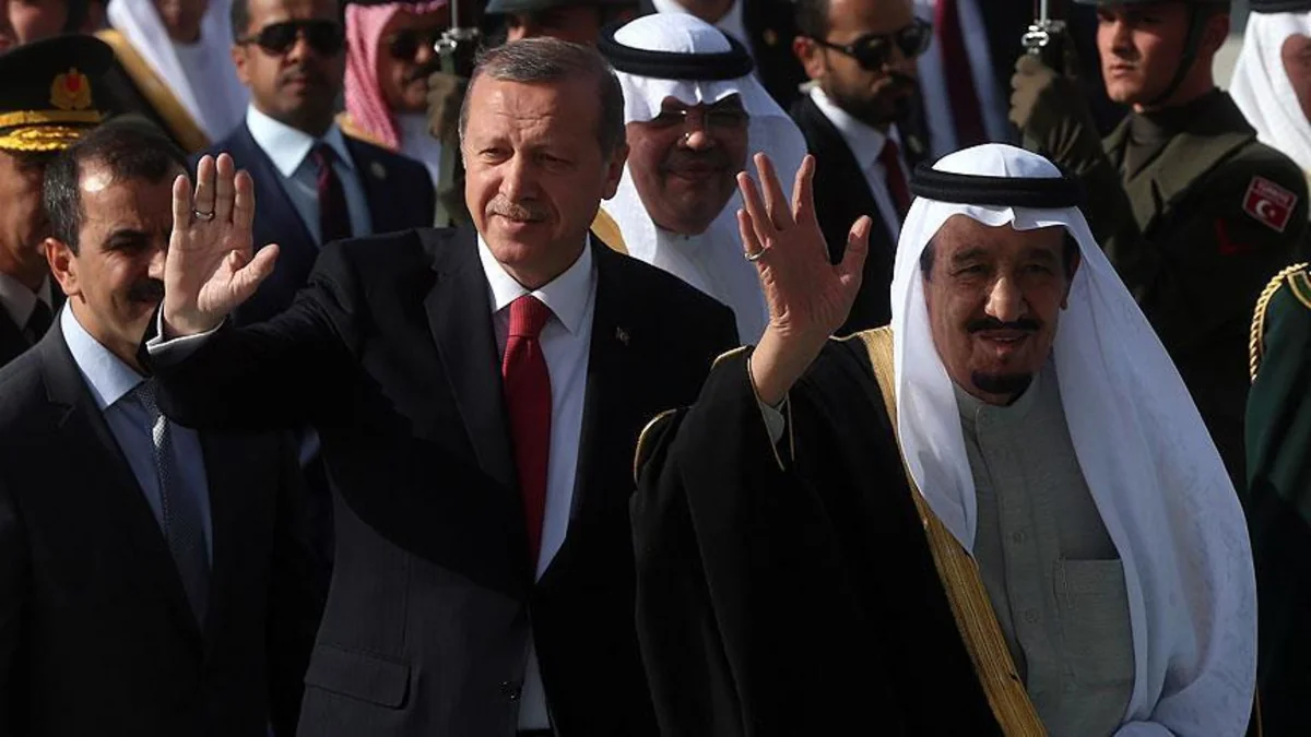 ​Səudiyyə Ərəbistanı kralı Türkiyəyə gedib