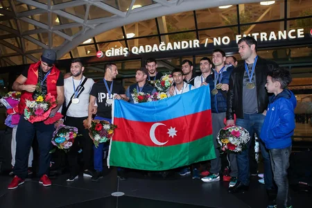 Avropa çempionatından qayıdan Azərbaycan cüdoçularının qarşılanma mərasimi keçirilib