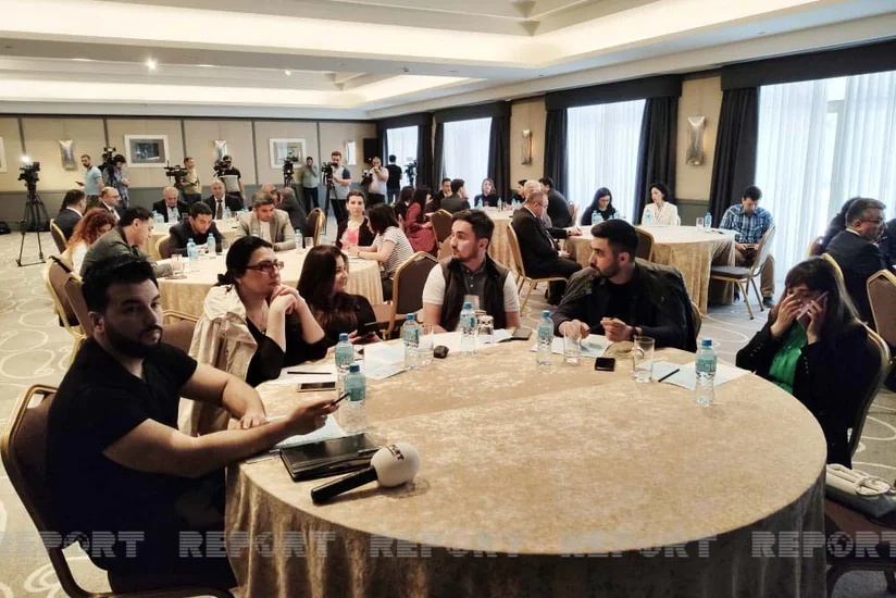 “Ədliyyə orqanlarında və məhkəmələrdə kommunikasiya siyasəti” mövzusunda təlim keçirilib