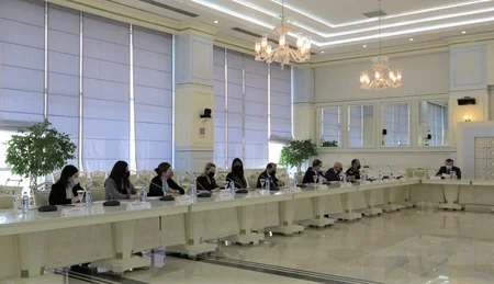 Ailə qanunvericiliyinə həsr olunmuş dinləmə keçirilib