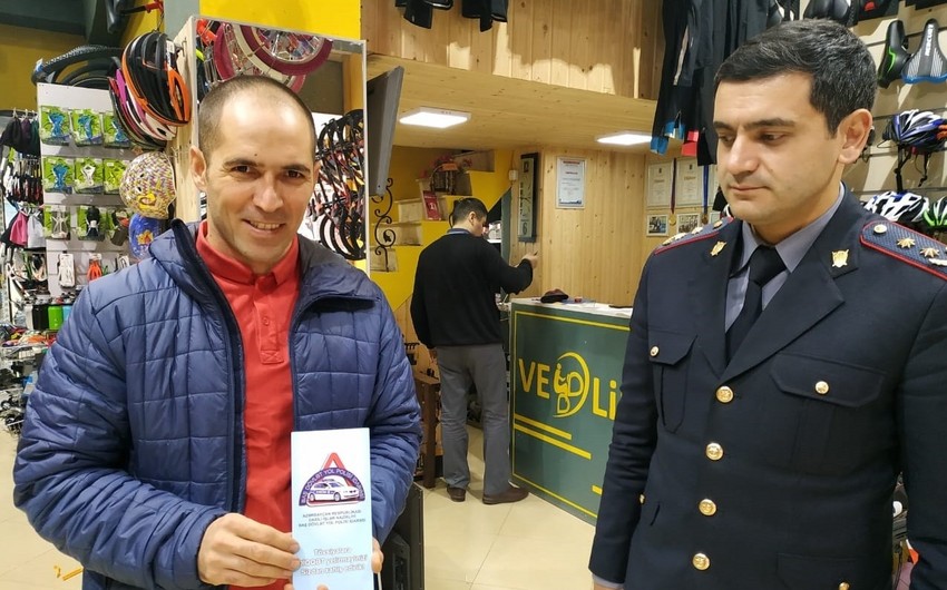 Cyclists and moped riders urged to follow road rules in Azerbaijan