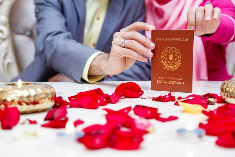 Qeydiyyat şöbələrində təntənəli nikah otaqları yaradılıb