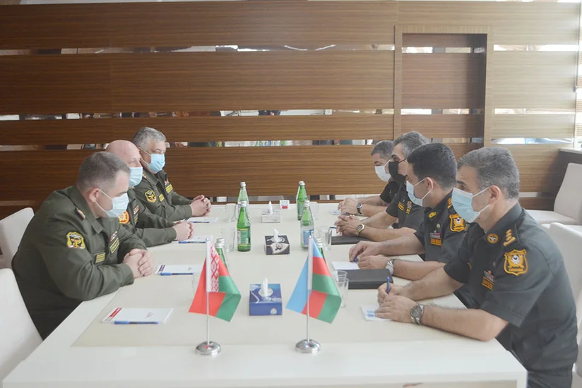 Azərbaycan və Belarus hərbi tibb mütəxəssisləri arasında işçi görüşü keçirilib