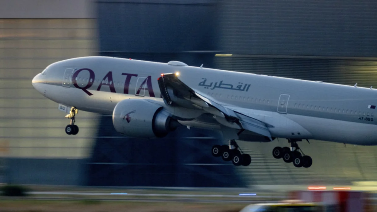 В Дамаск прибыл первый после смены власти коммерческий рейс Qatar Airways